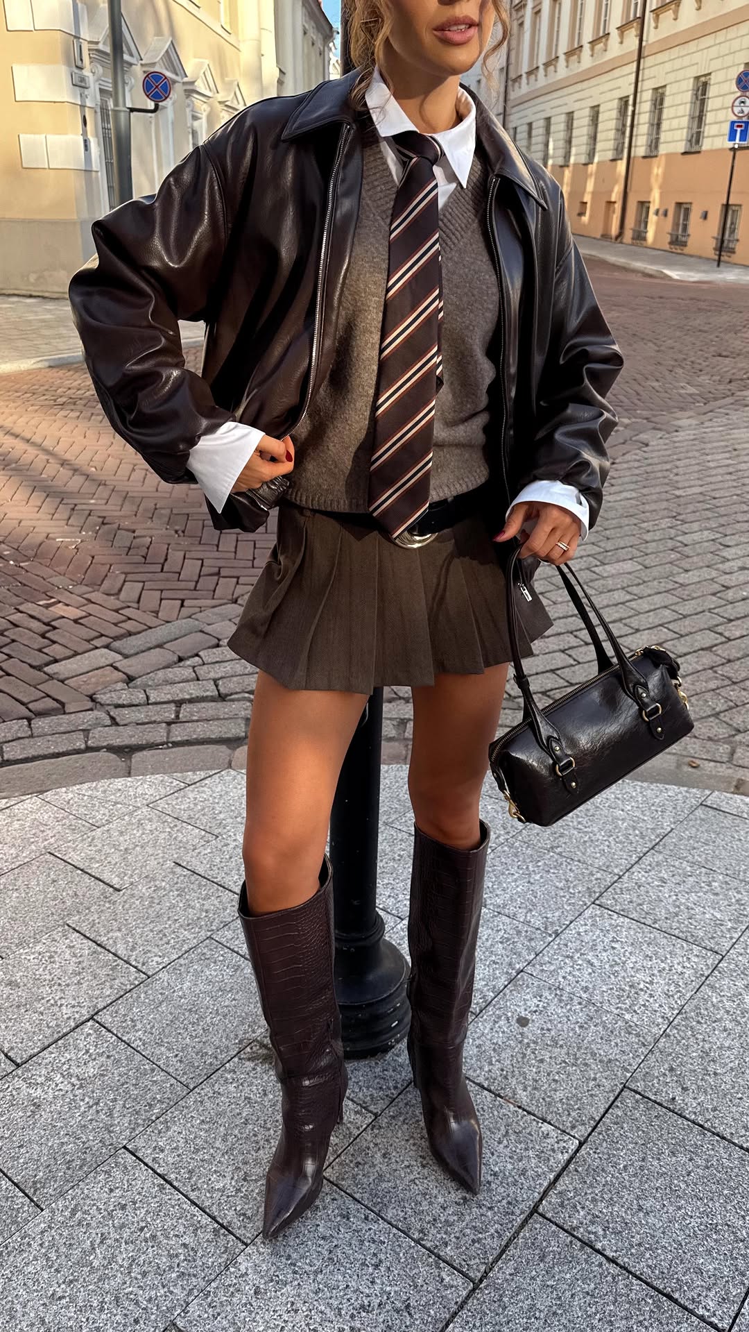 Stories example — Akropolis